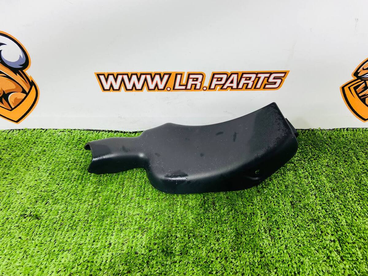 LR092476 Кришка петлі кришки багажника права RANGE ROVER VELAR Б/У
